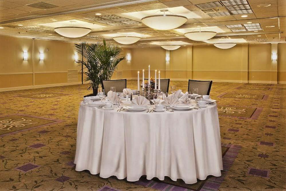 Holiday Inn Alexandria At Carlyle By Ihg Luaran gambar